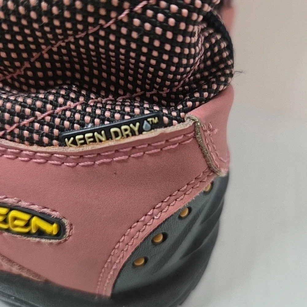 Keen Winter Snow Winter Boots Black Pink Girls Youth Size 1